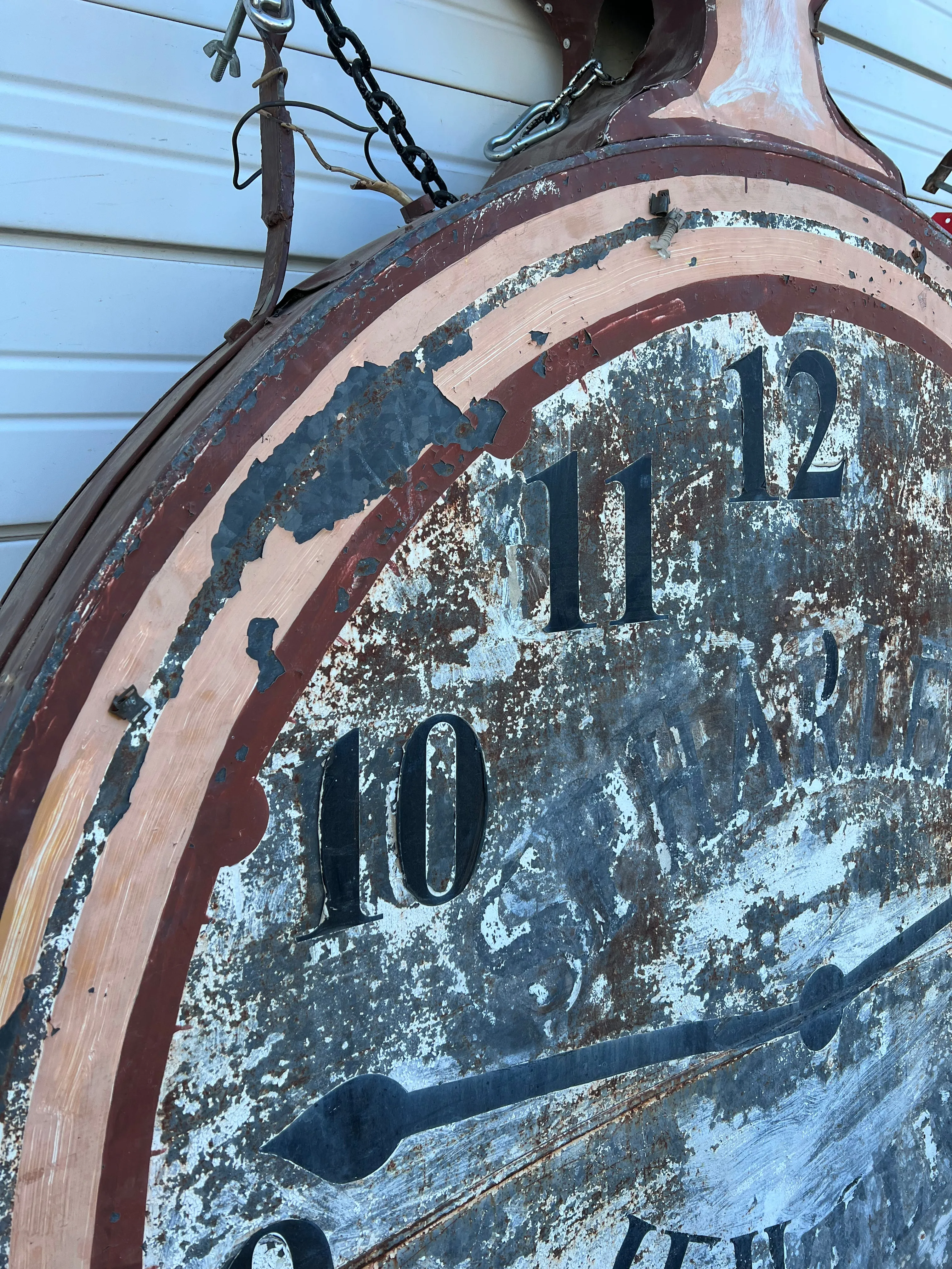 Spharler's Jewelry Clock