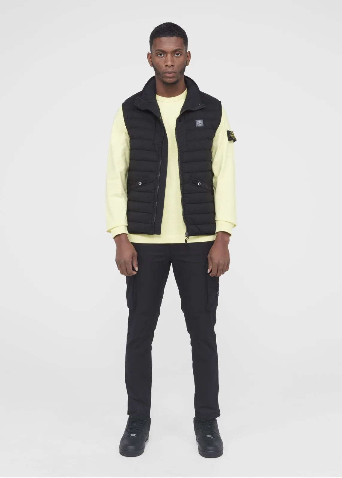 STONE ISLAND: VEST [BLACK]