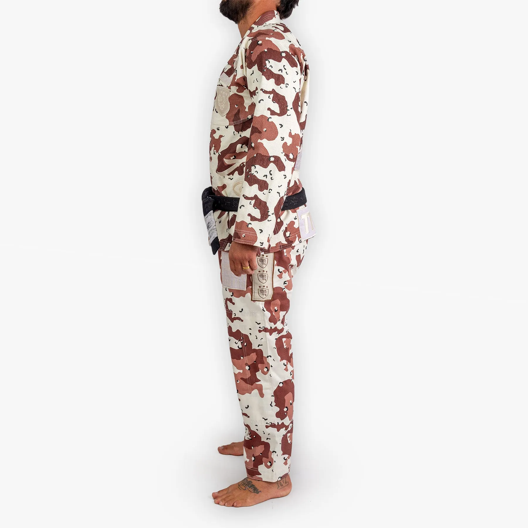 The Official Issue Business Suit V34 - Desert Combat