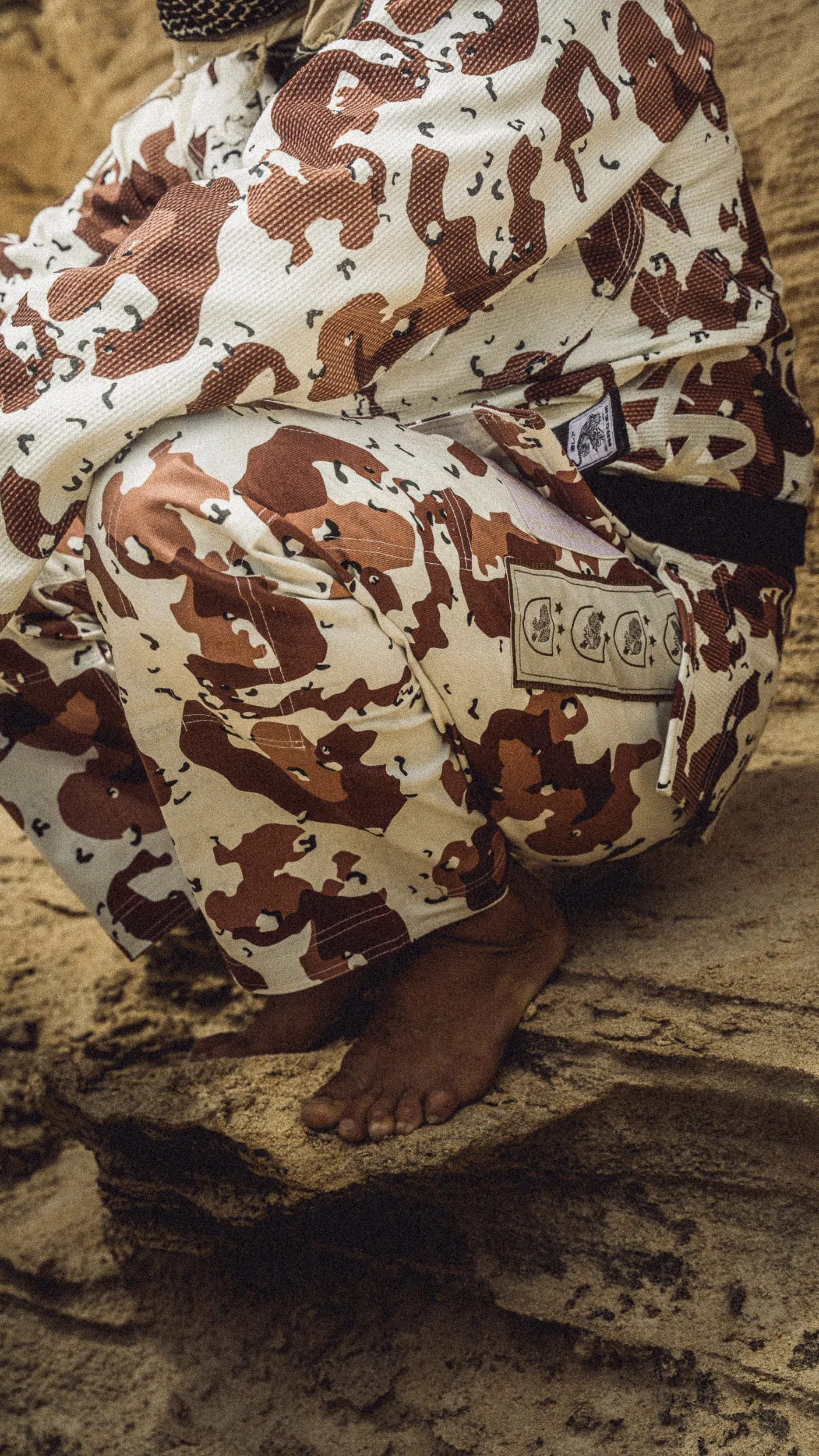 The Official Issue Business Suit V34 - Desert Combat