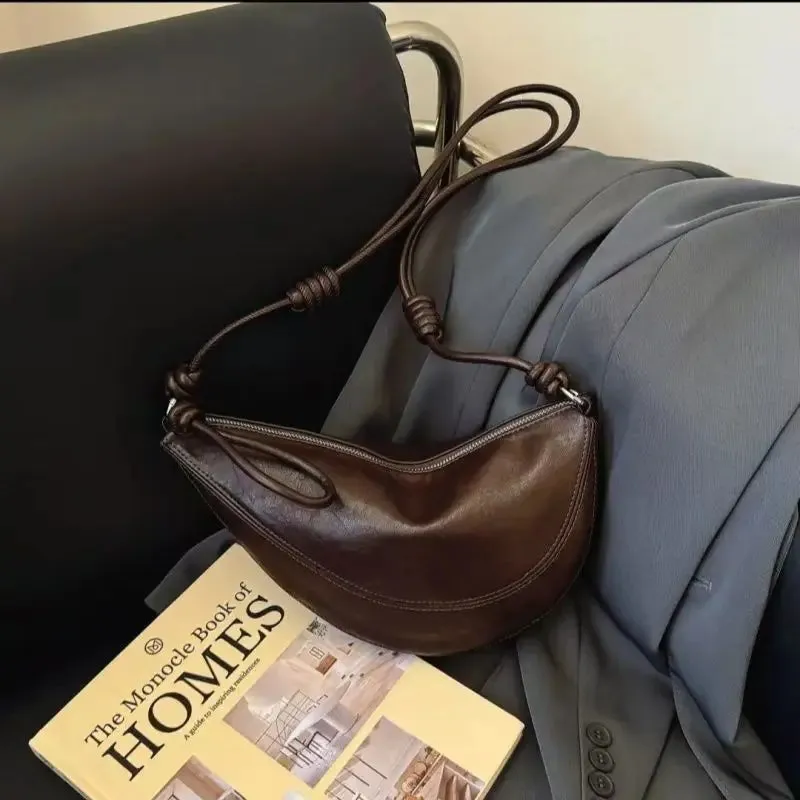 UAKISS  -  Fashion Versatile New Niche Underarm Shoulder Crossbody Bags Fashion Women's Horn Bag