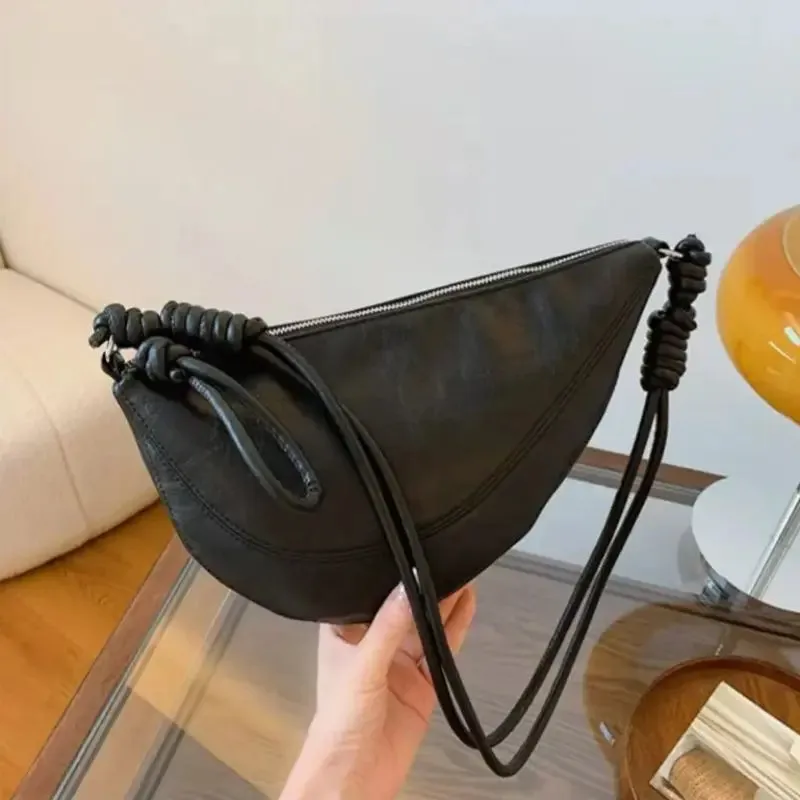 UAKISS  -  Fashion Versatile New Niche Underarm Shoulder Crossbody Bags Fashion Women's Horn Bag
