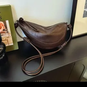 UAKISS  -  Fashion Versatile New Niche Underarm Shoulder Crossbody Bags Fashion Women's Horn Bag